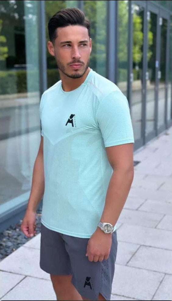 Muscle Fit T-Shirt - Light Blue